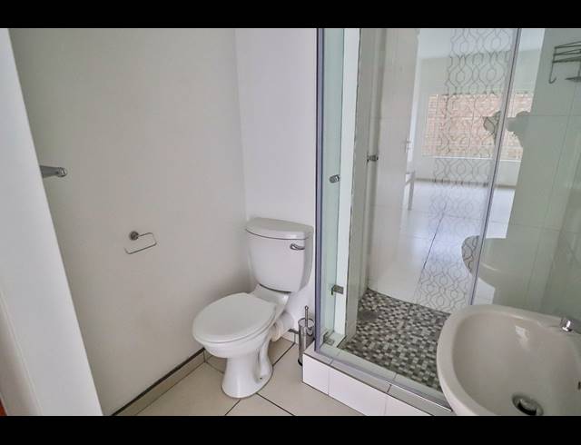 0.5 BEDROOM APARTMENT RENTED IN HATFIELD